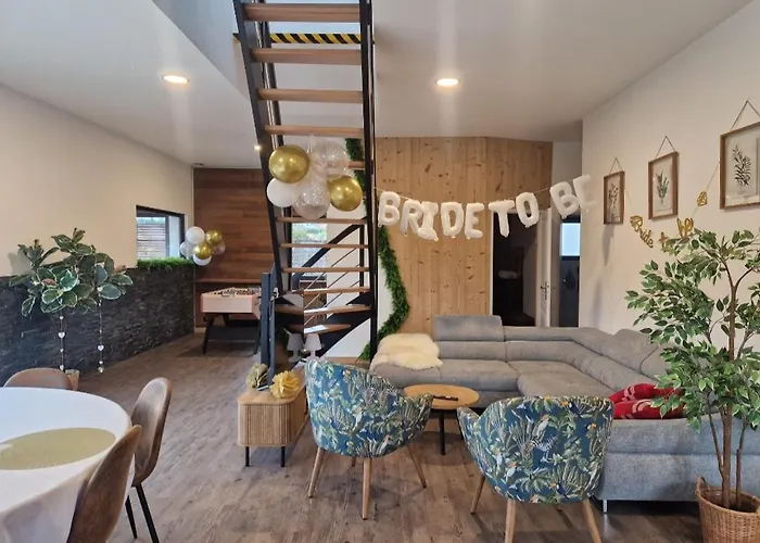 Des Emeraudes 펜션 *