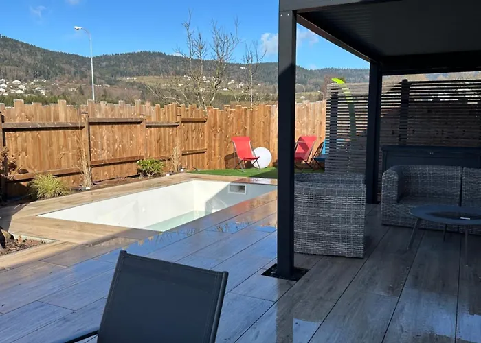 Des Emeraudes 펜션